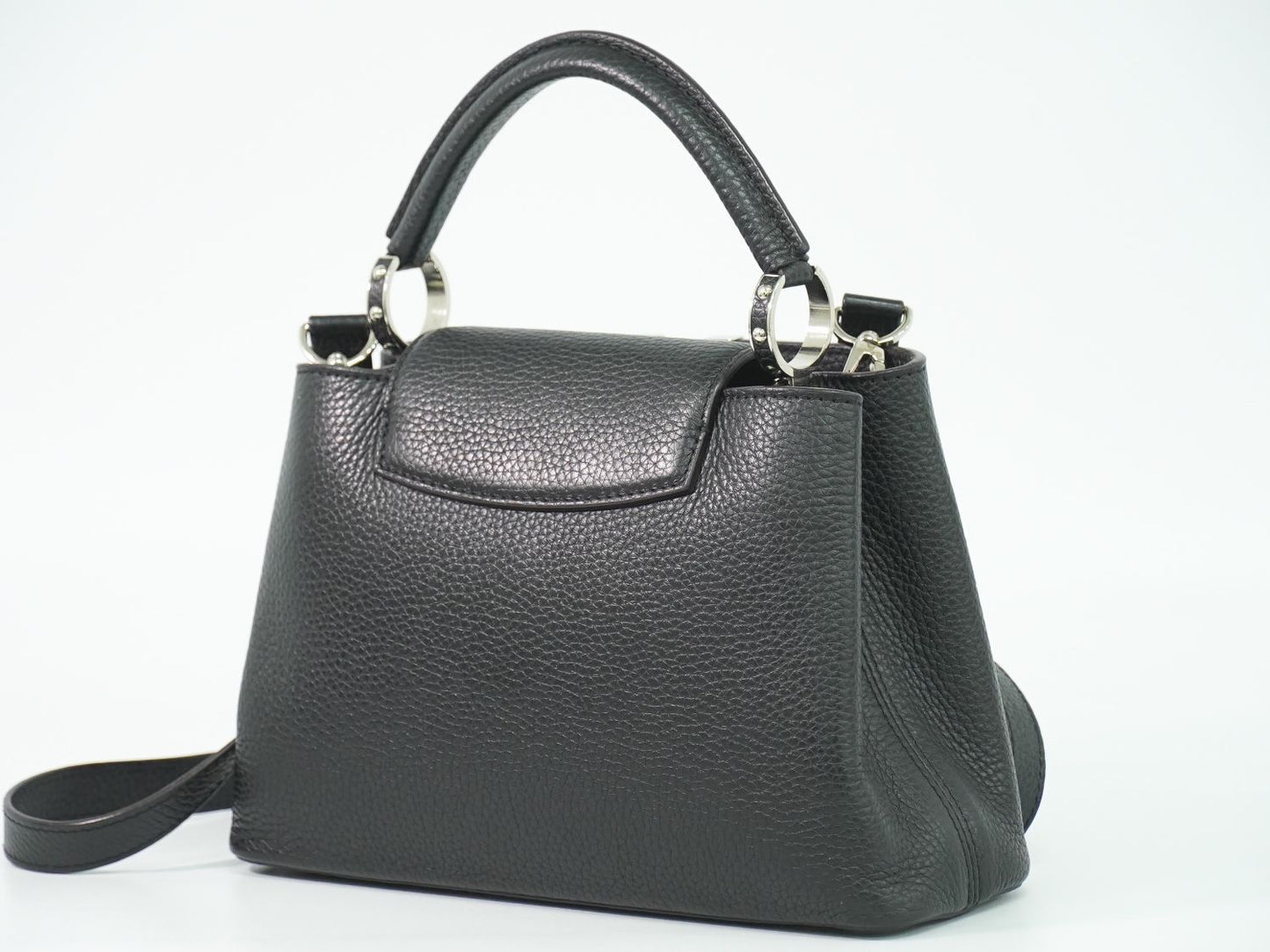 Louis Vuitton LV Capucines BB Taurillon Leather 2-Way Shoulder Bag Noir — view 2