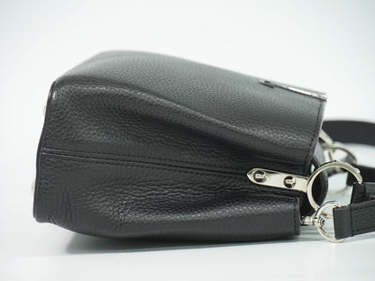 Louis Vuitton LV Capucines BB Taurillon Leather 2-Way Shoulder Bag Noir — view 4