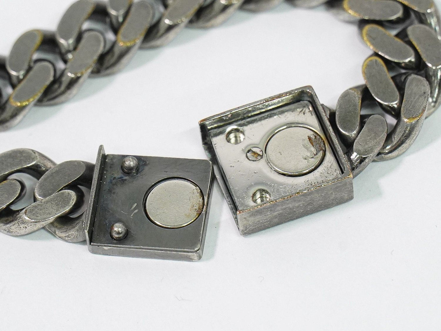 Fendi FF Logo Chain Bracelet Bangle Metal Silver — view 6