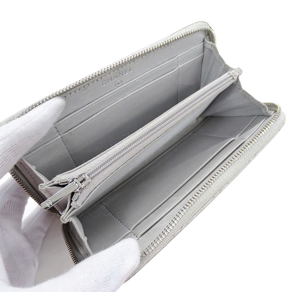 Chanel Wallet Compact Caviar Leather Quilted Silver CC Logo — view 5