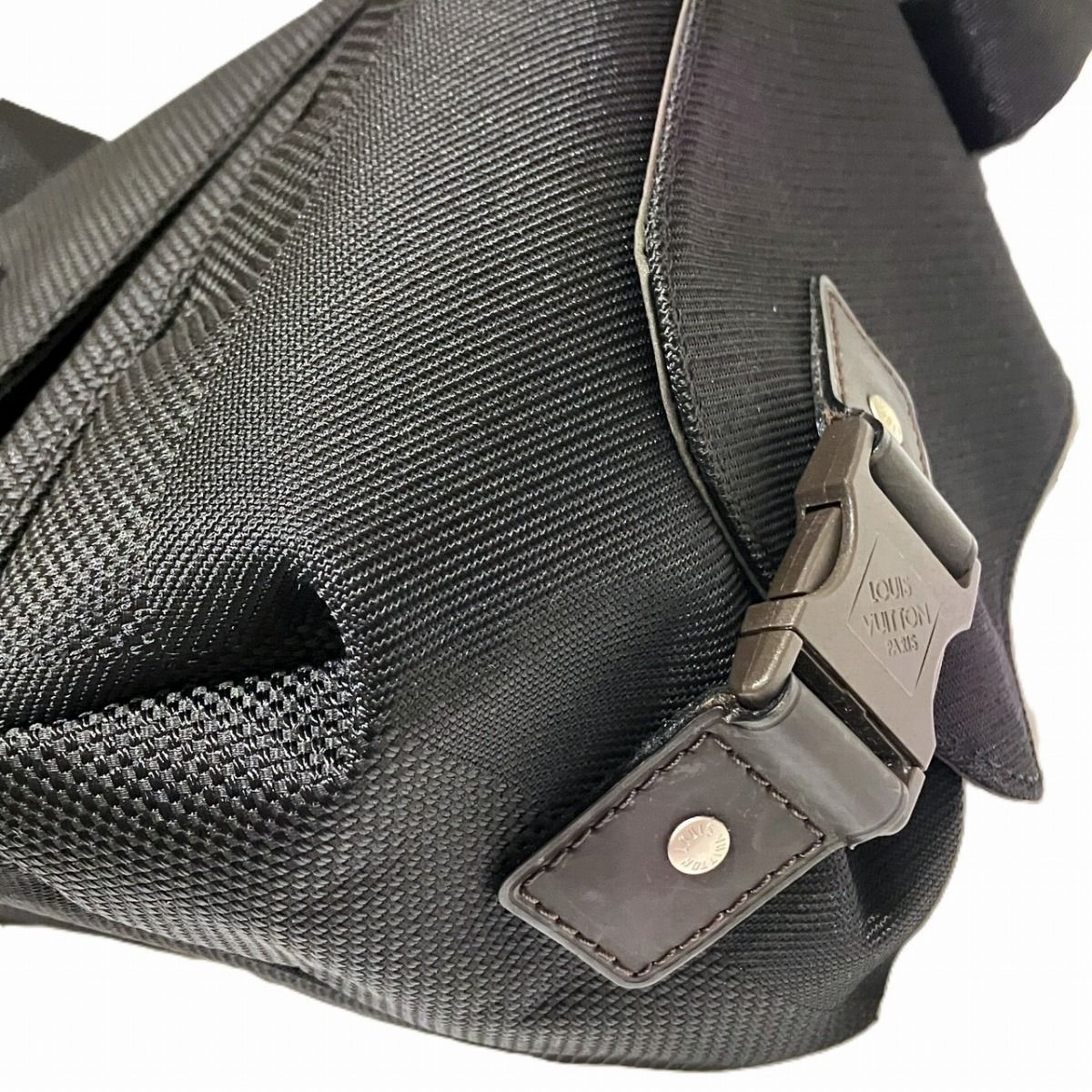 Louis Vuitton Damier Geant Shoulder Bag Canvas — view 7