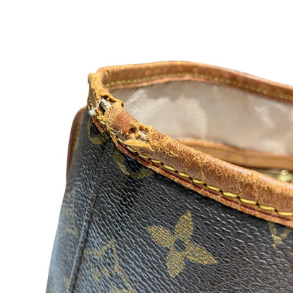 Louis Vuitton Monogram Shoulder Bag — view 8