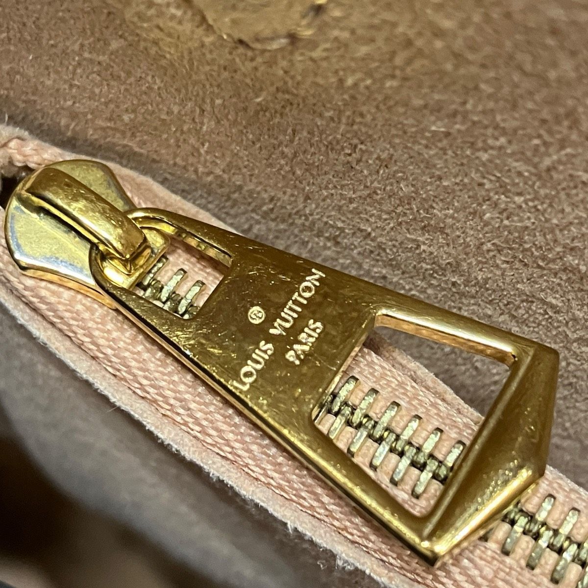 Louis Vuitton Belmont NV BB Damier Handbag — view 8