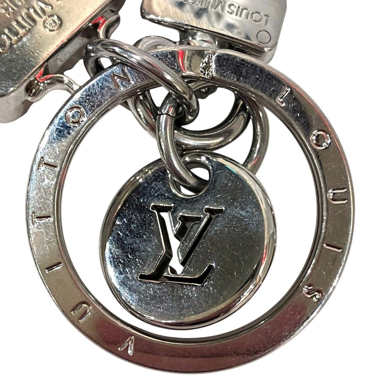 Louis Vuitton Neo LV Club Monogram Eclipse Key Holder 6 cm — view 4
