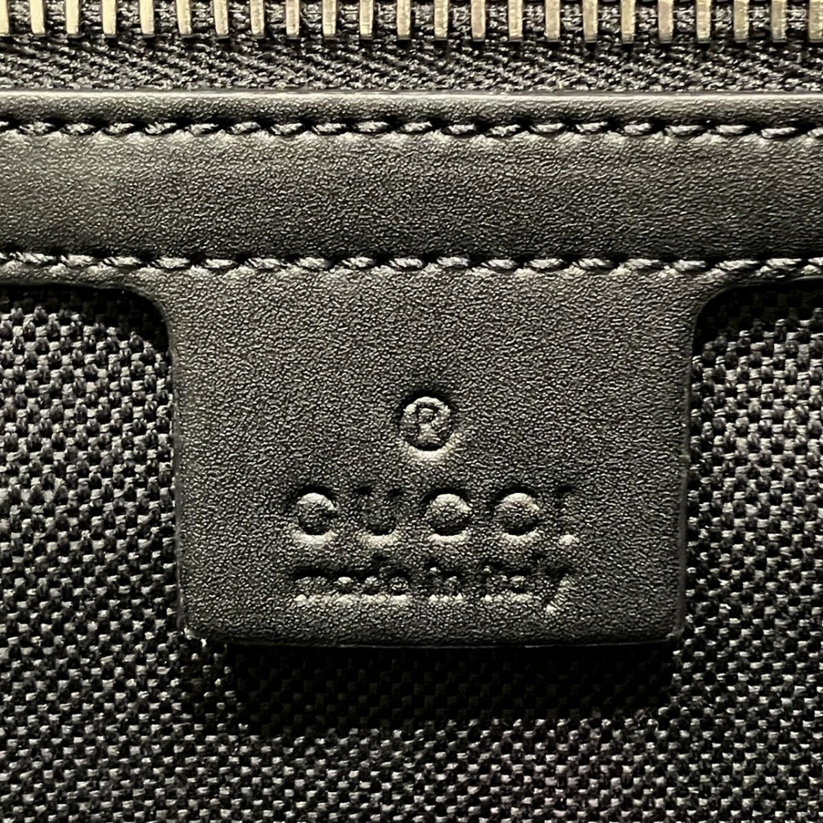 Gucci GG Supreme Shoulder Bag Leather Canvas — view 4