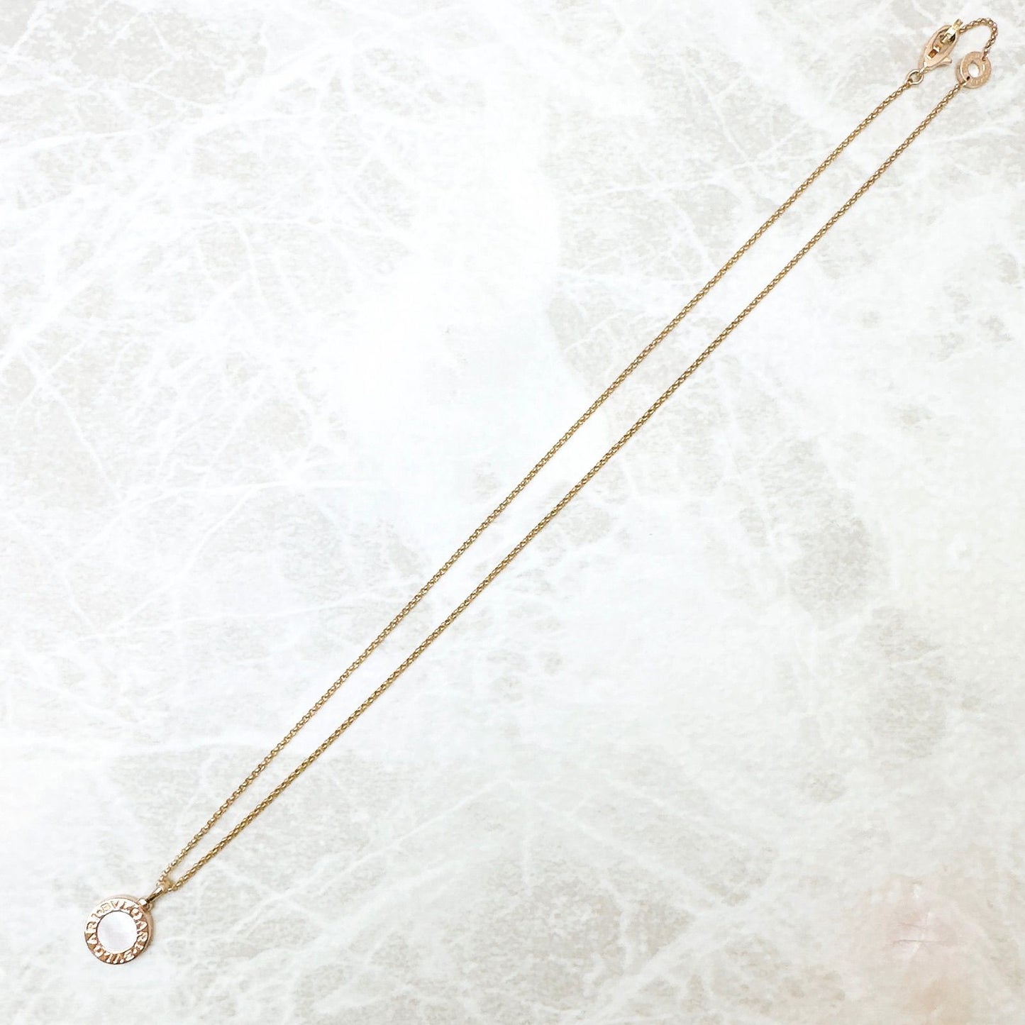 Bvlgari Shell Pink Gold Necklace 44 cm — view 2