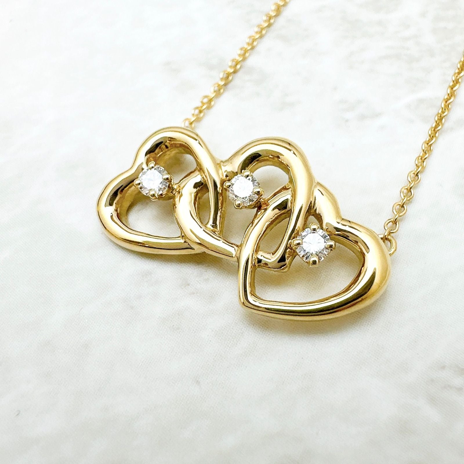 Tiffany & Co Triple Heart Diamond Yellow Gold Necklace 42.5 cm — view 3