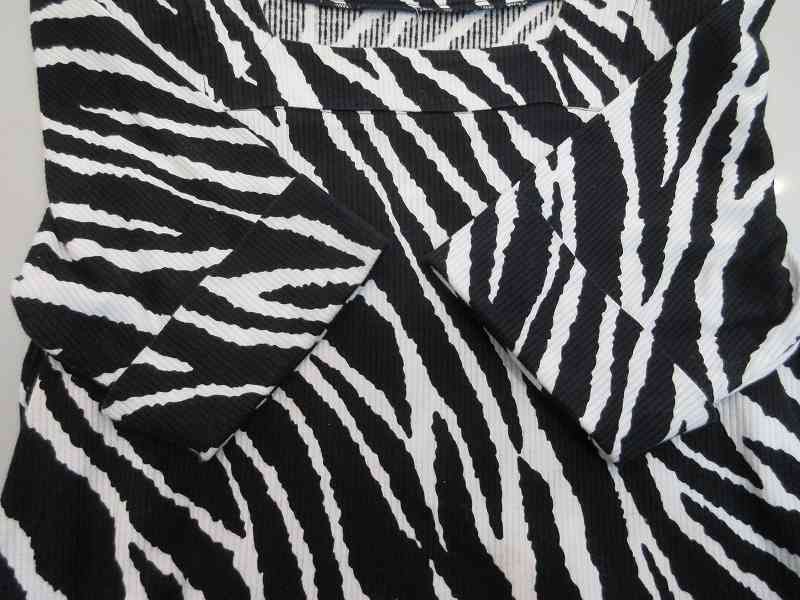 Saint Laurent Yves Dress Zebra Print Short Sleeve Black White Cotton — view 5