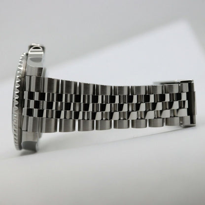 Rolex GMT Master 2 Gray Black Watch Polished — view 6