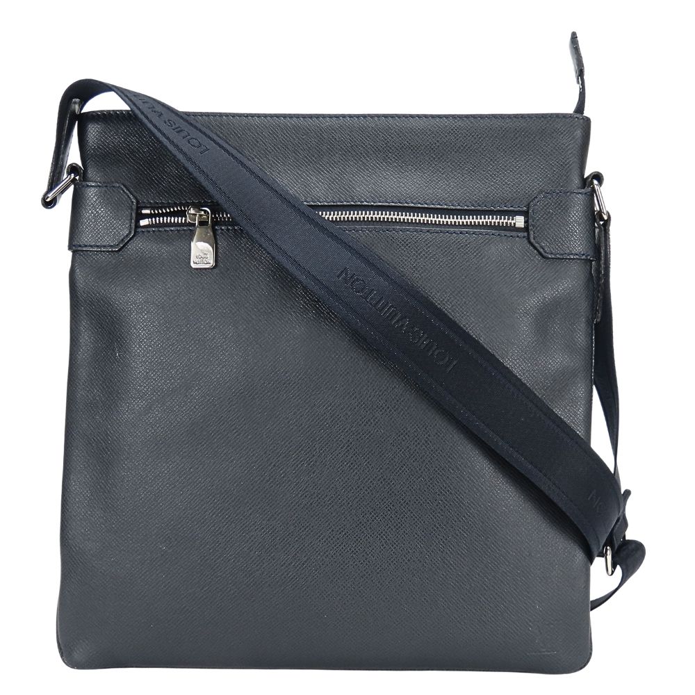 Louis Vuitton Shoulder Bag Sasha Taiga Dark Navy Crossbody Daily Use