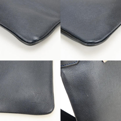 Louis Vuitton Shoulder Bag Sasha Taiga Dark Navy Crossbody Daily Use — view 5