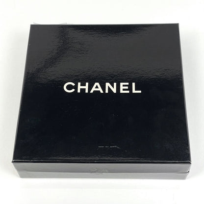 Chanel CC Logo Chain Belt Leather Gold Black — view 7