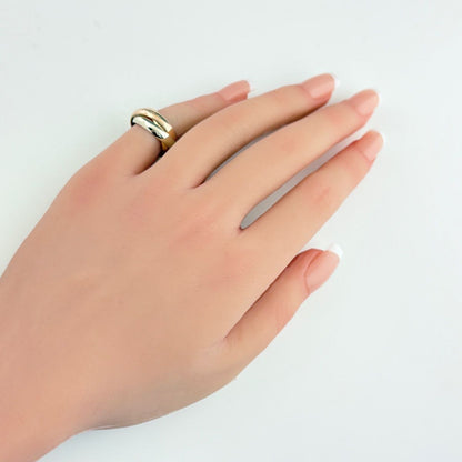 Cartier Trinity Ring YG Yellow Gold PG Pink WG White Three Color — view 4