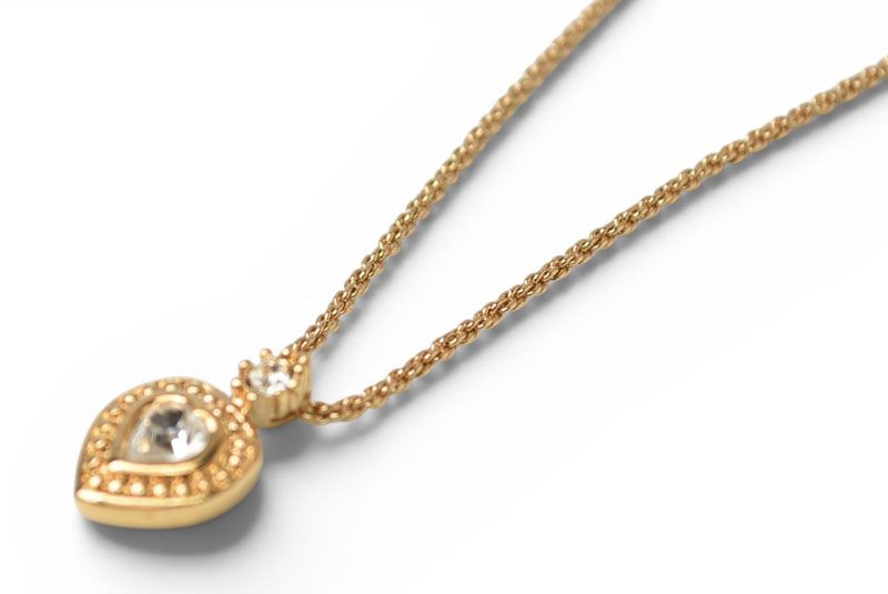 Dior Necklace Choca Vintage Heart Motif Line Stone Gold — view 6