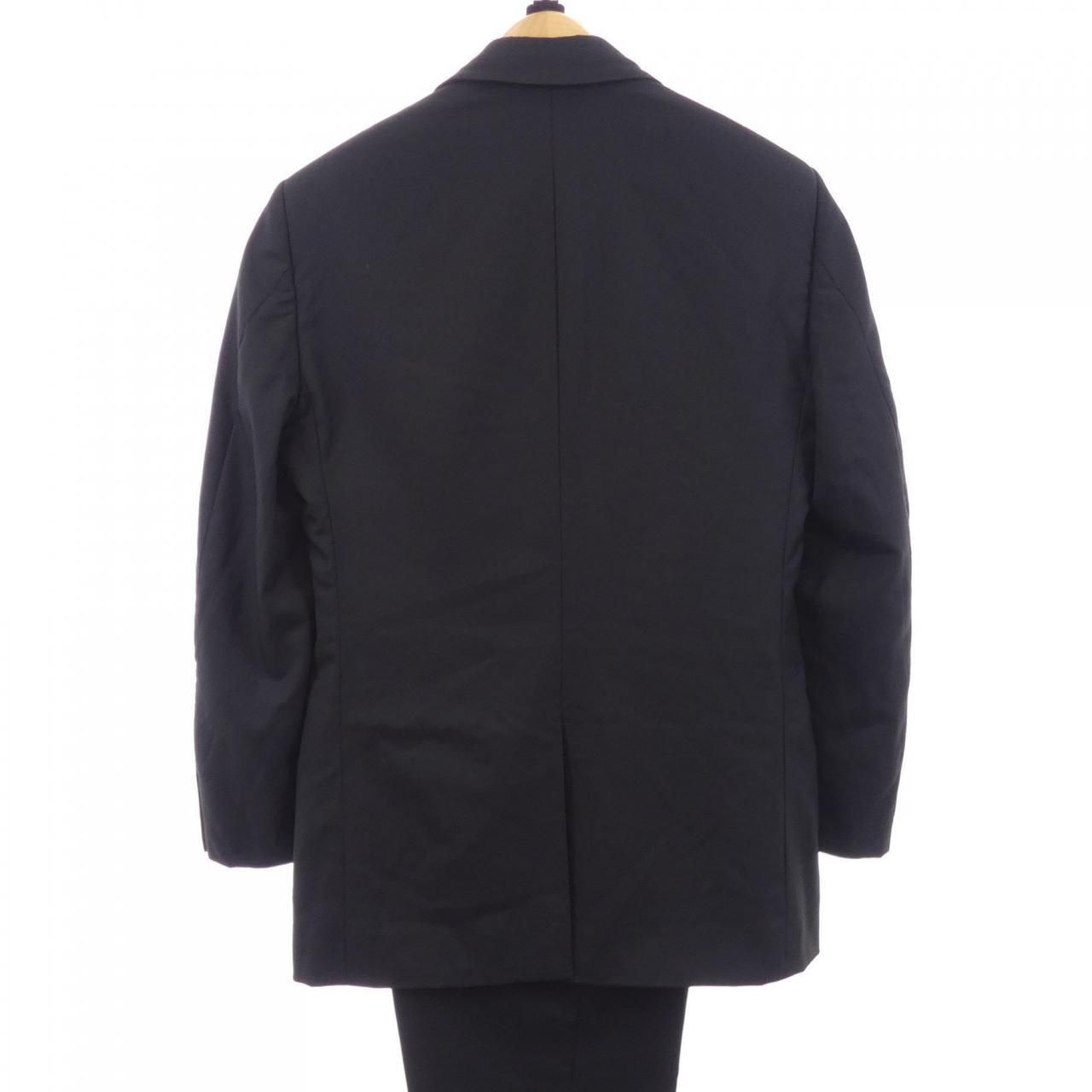 Hermes Suit Black — view 2