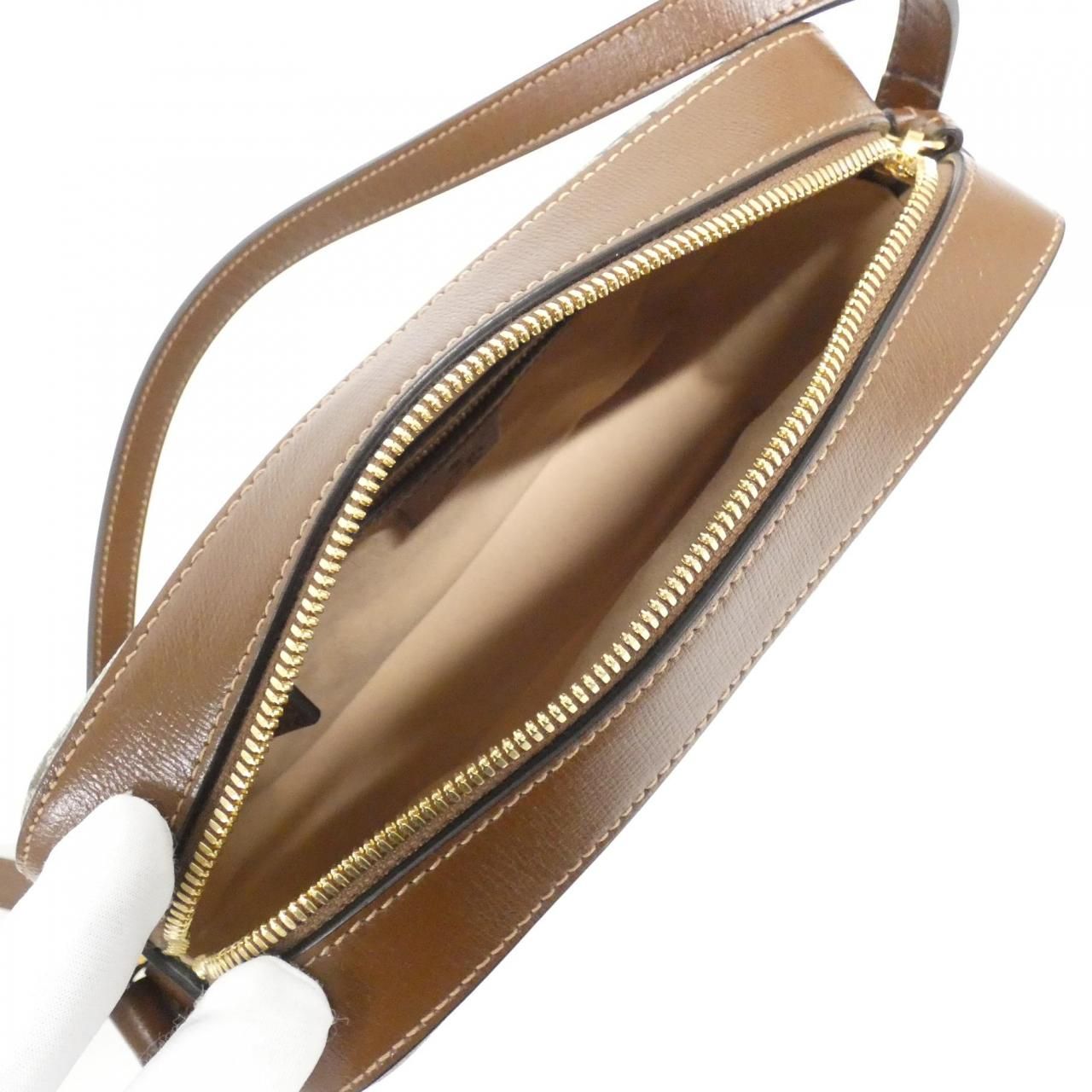 Gucci Horsebit Shoulder Bag — view 6