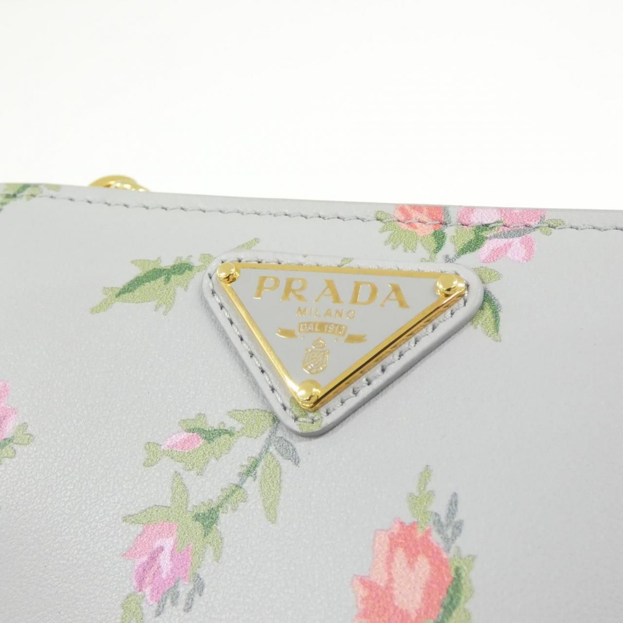 Prada Wallet Gold — view 4