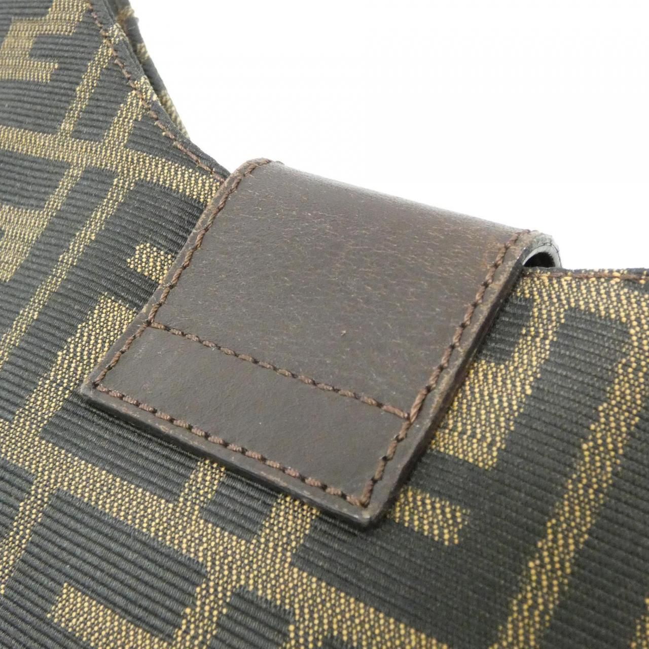 Fendi Vintage Shoulder Bag — view 5