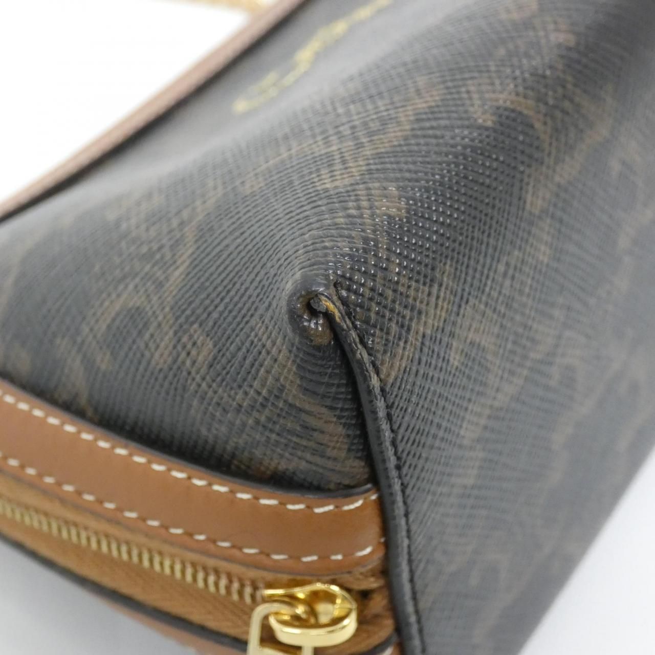 Celine Chain Clutch Tan — view 3