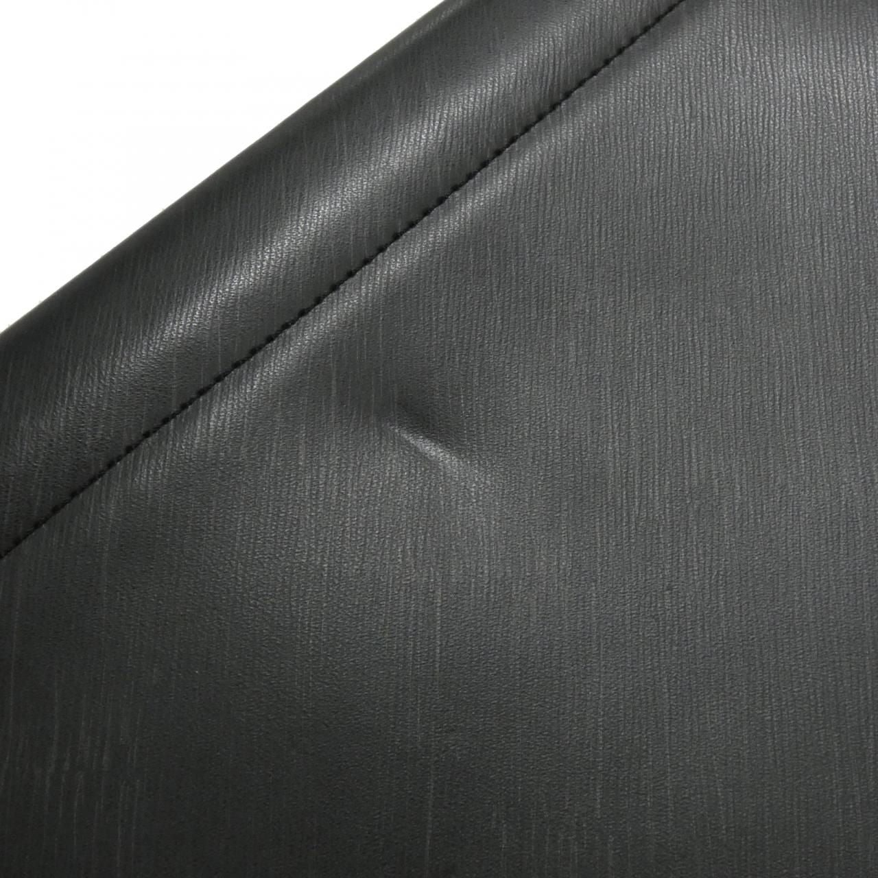 Cartier Vintage Trinity Bag — view 6