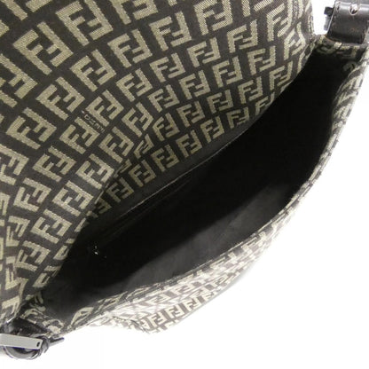 Fendi Vintage Mamma Baguette Jq4 Shoulder Bag — view 8