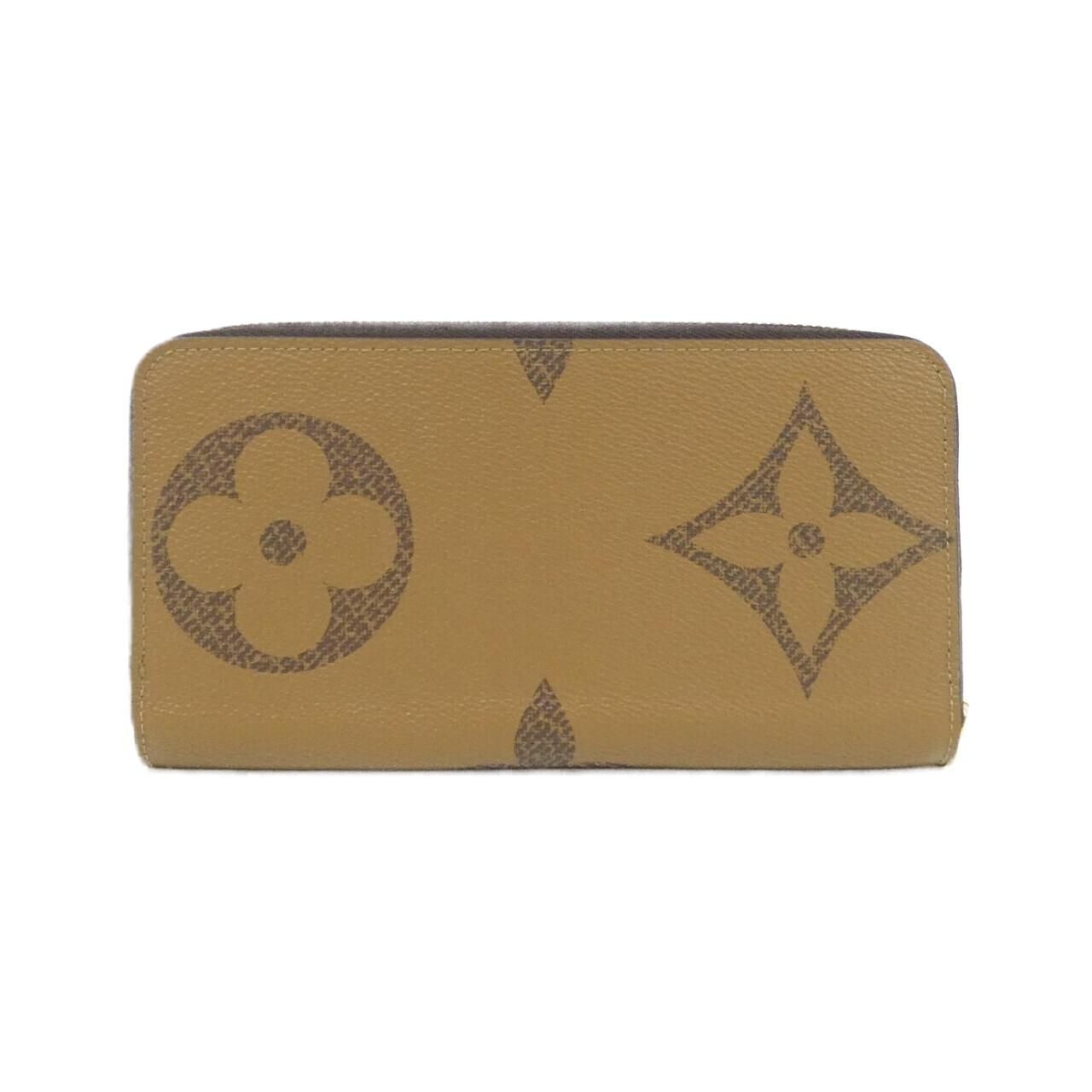Louis Vuitton Monogram Giant Zippy Wallet — view 2