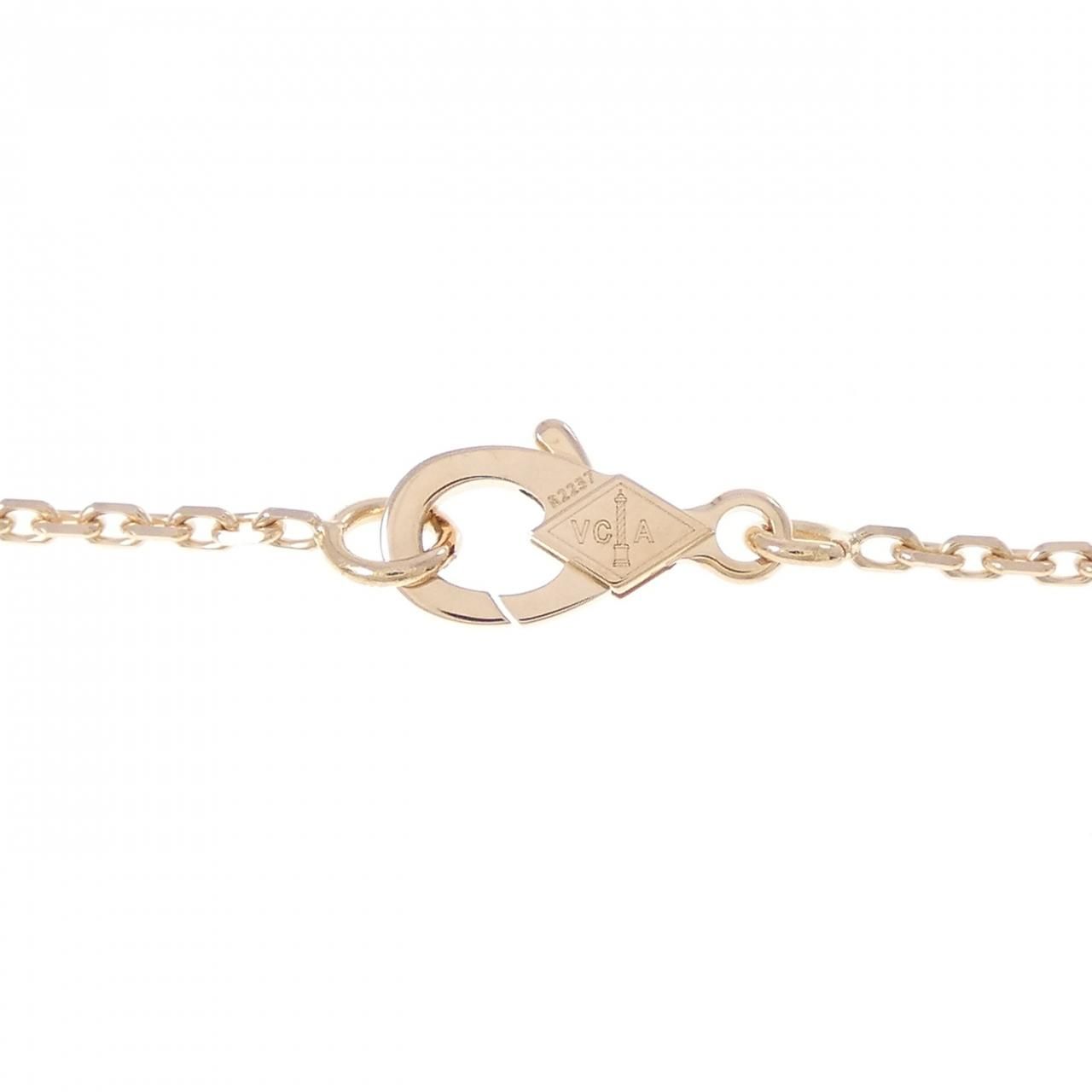 Van Cleef & Arpels Vintage Alhambra Necklace — view 4