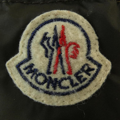 Moncler Oiron Down Jacket — view 9