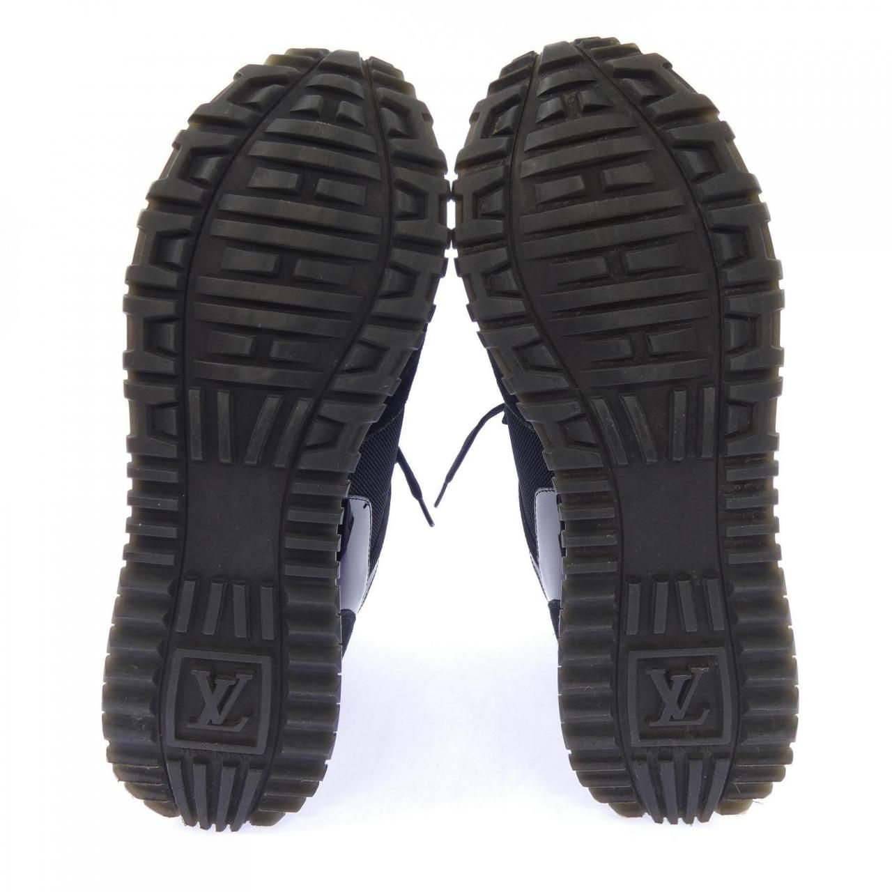 Louis Vuitton Run Away Line Sneakers — view 4