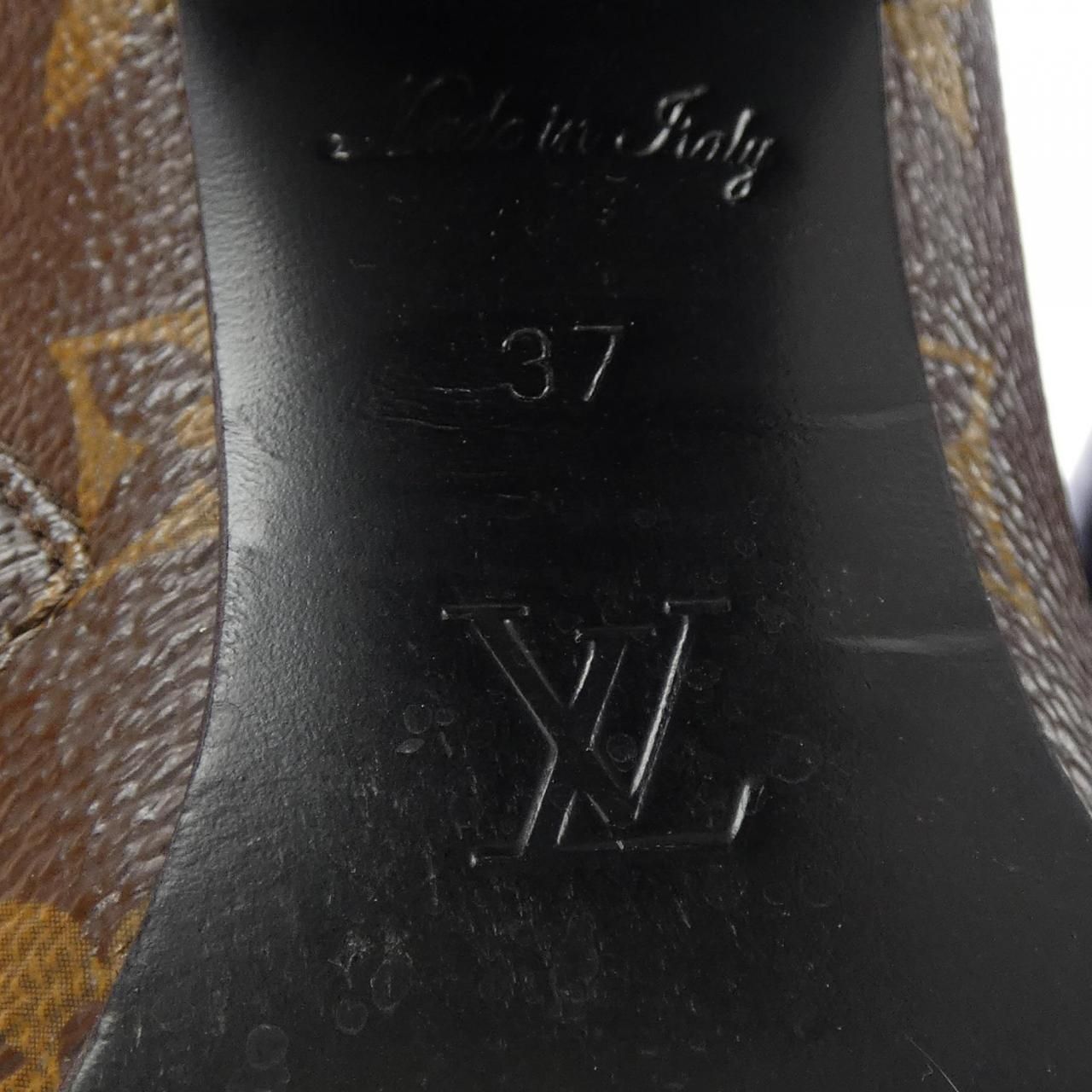 Louis Vuitton Star Trail Line Boots — view 6