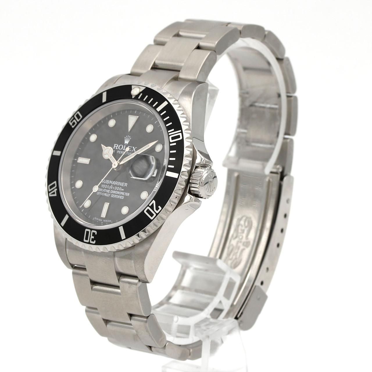 Rolex Submariner Date SS Automatic Winding Number Watch — view 2