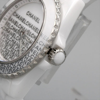 Chanel Wanted de 33 mm Ceramic Quartz Watch — view 4
