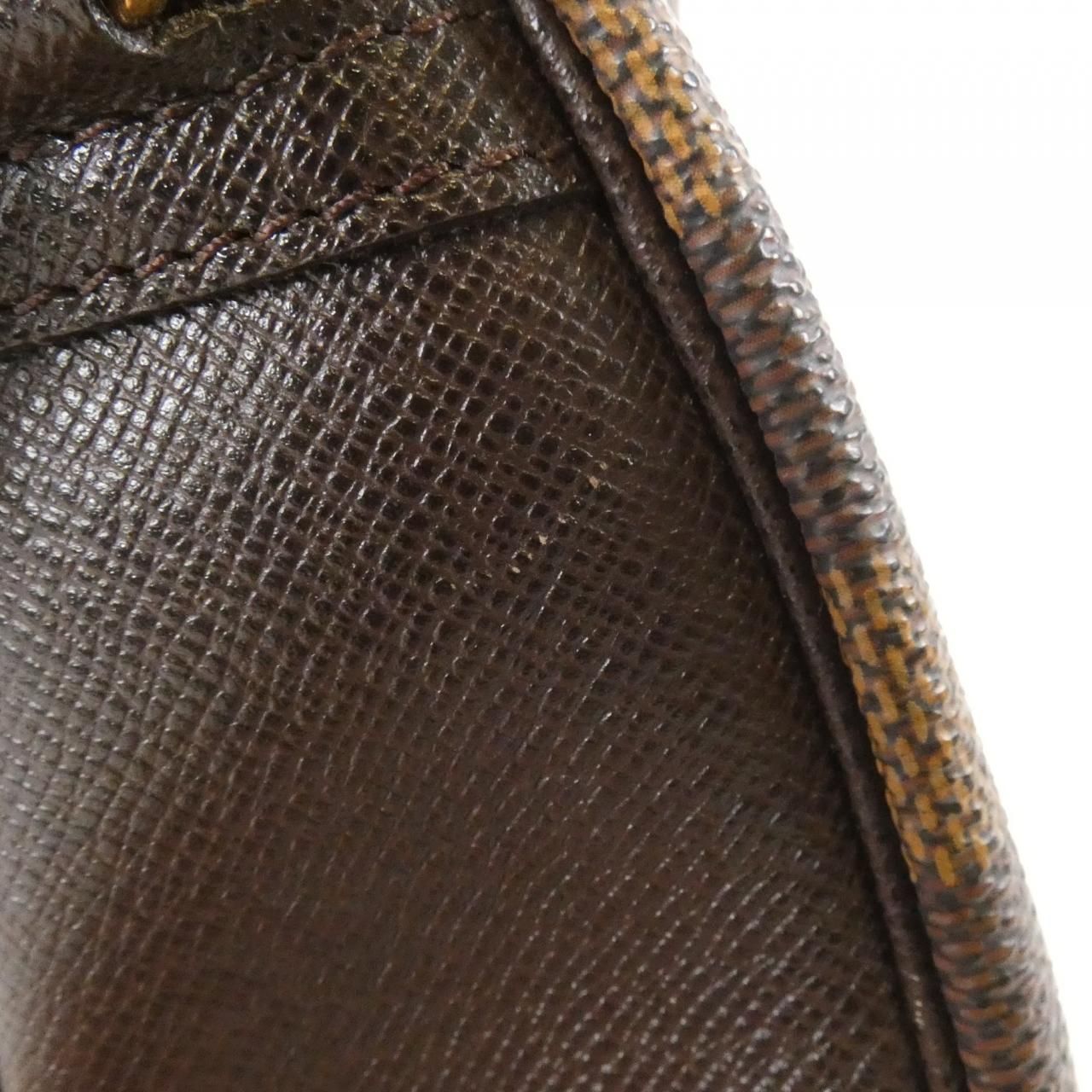 Louis Vuitton Damier Trousse Makeup Pouch — view 3