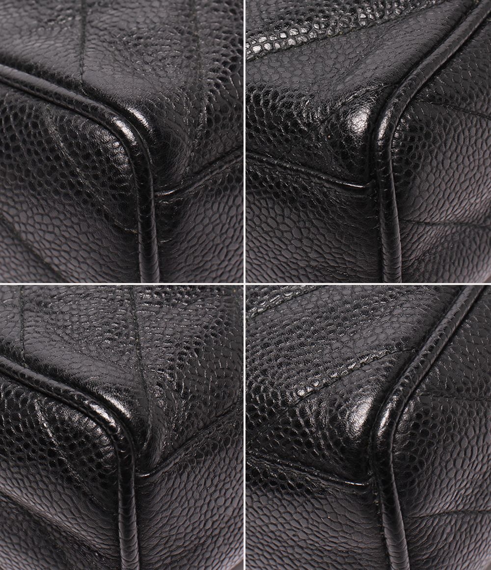 Chanel Chain Shoulder Bag Crossbody Gold Caviar Leather Bias Stitch — view 5