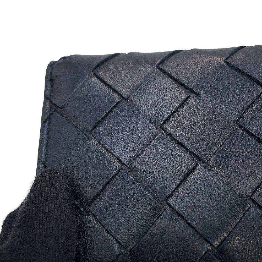 Bottega Veneta Trifold Wallet Intrecciato Andiamo Lambskin Navy — view 9