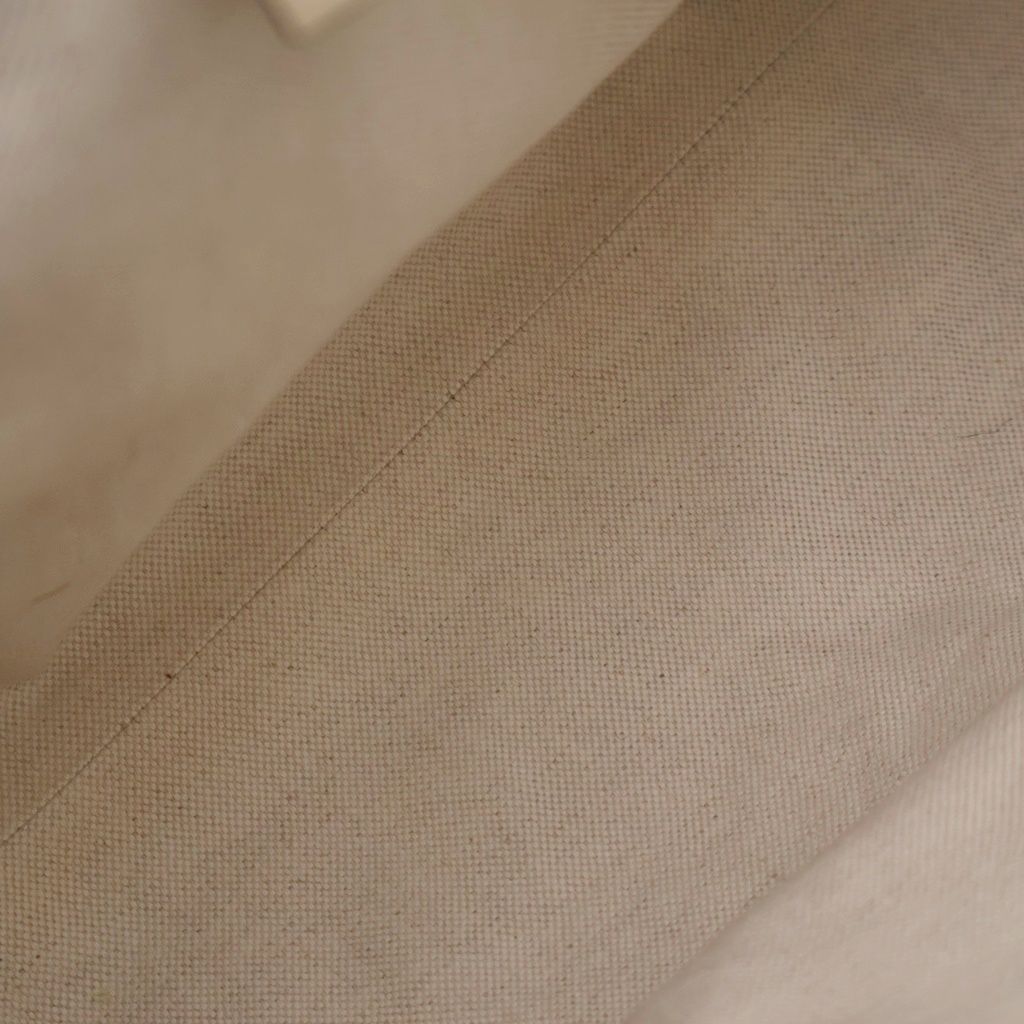 Gucci GG Canvas Tote Beige Leather Gold — view 4
