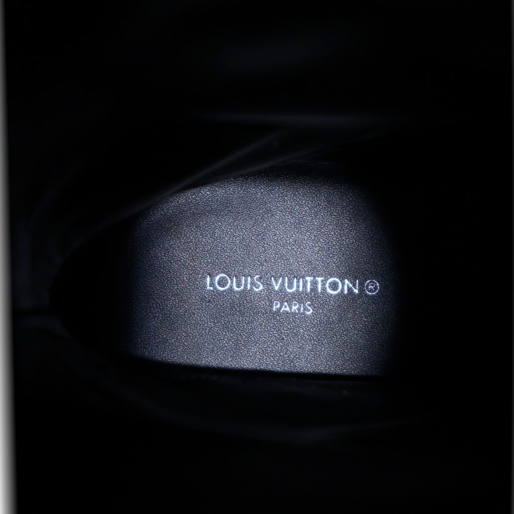 Louis Vuitton Territory Line Side Logo Flats Flava Boots Black — view 4
