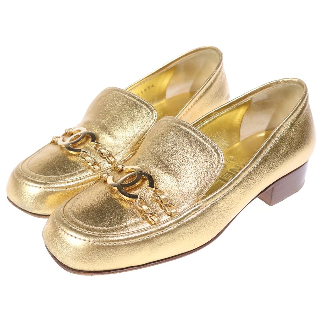 Chanel Loafers Gold Leather CC Logo — view 2