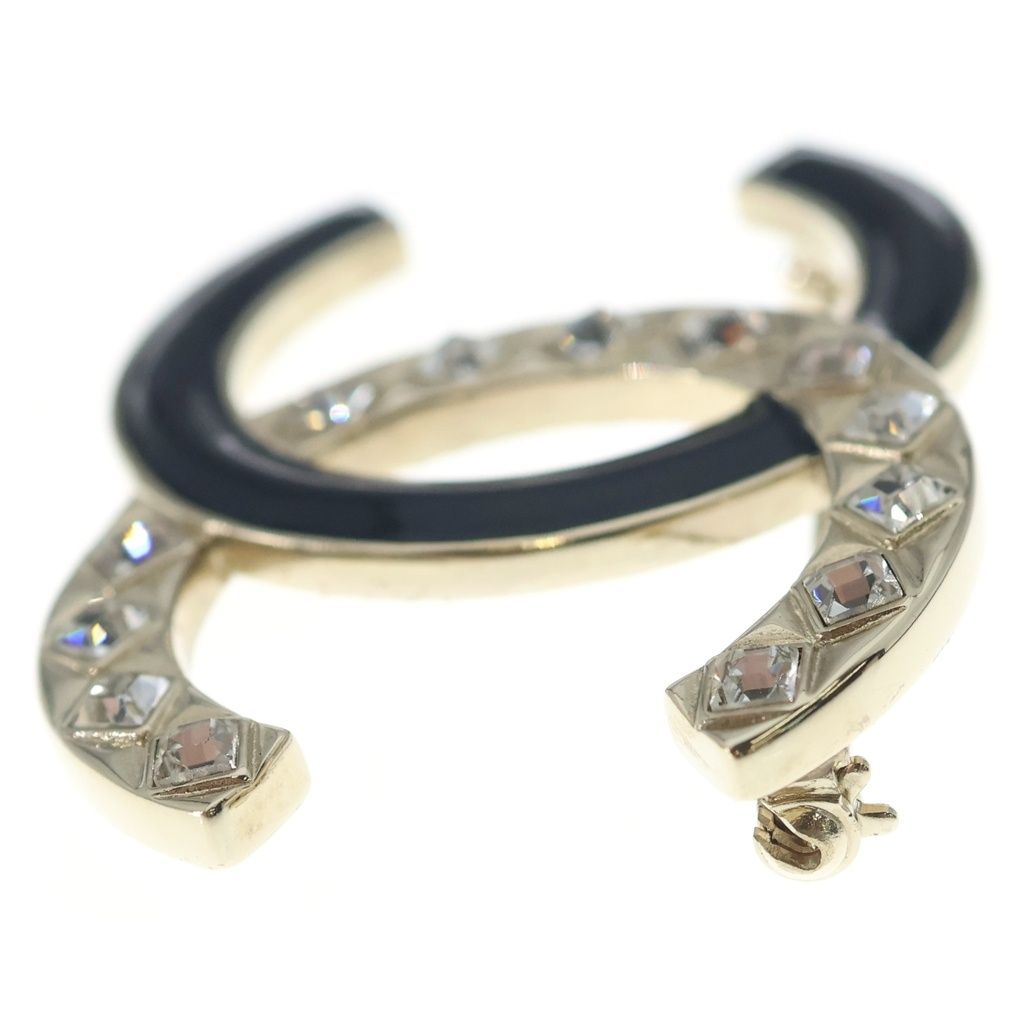 Chanel CC Logo Brooch Pin Badge Gold Black — view 3