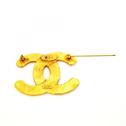 Chanel Brooch Vintage CC Logo Gold Plated — view 6
