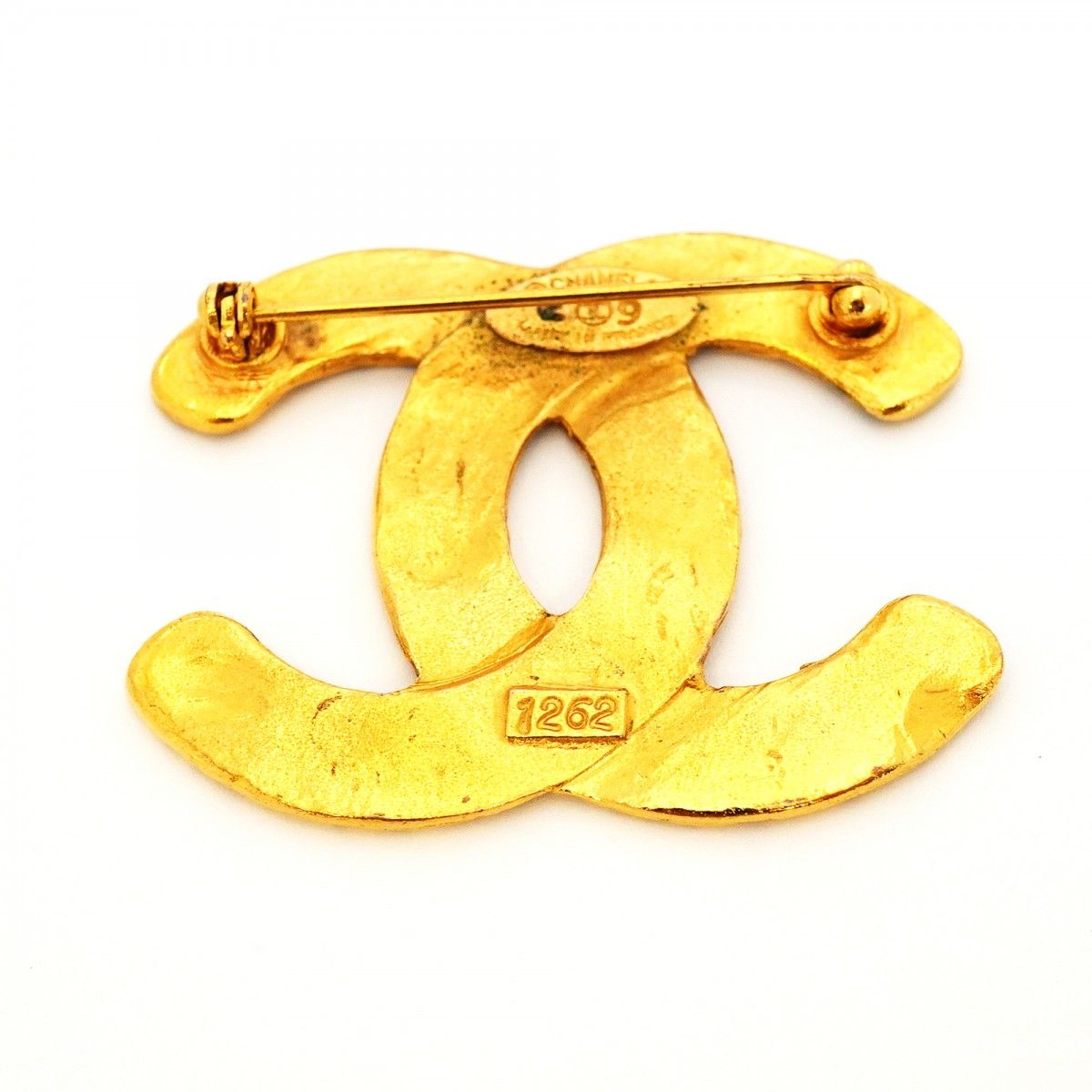 Chanel Brooch Vintage CC Logo Gold Plated — view 5