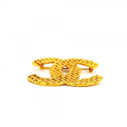 Chanel Brooch Vintage CC Logo Gold Plated — view 3