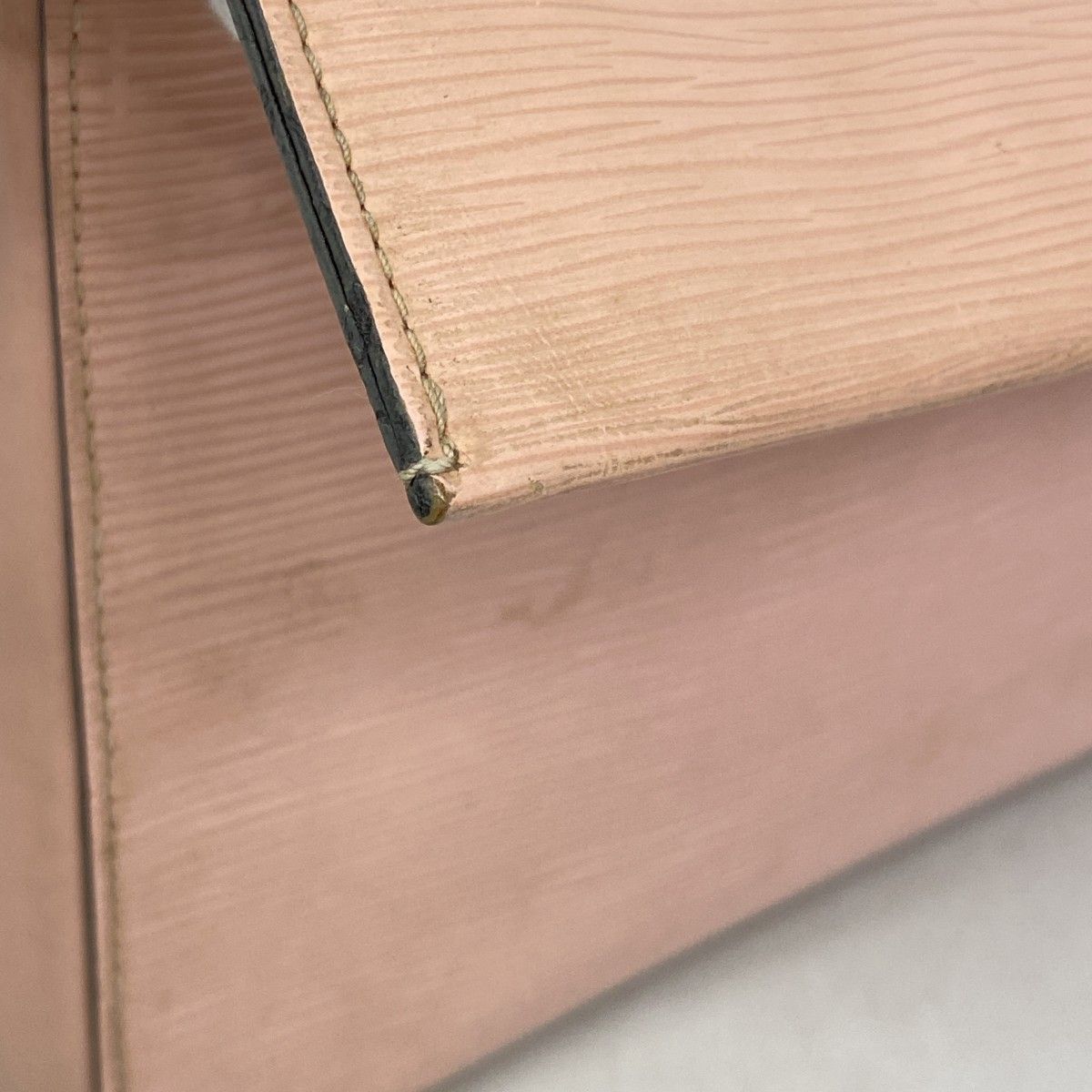 Louis Vuitton Handbag Epi Cluny BB Rose Valley — view 8