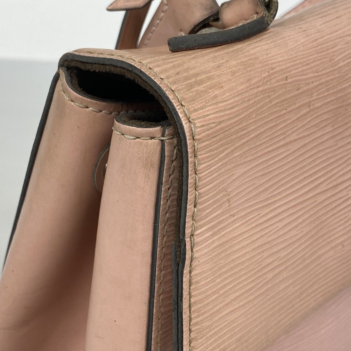 Louis Vuitton Handbag Epi Cluny BB Rose Valley — view 7
