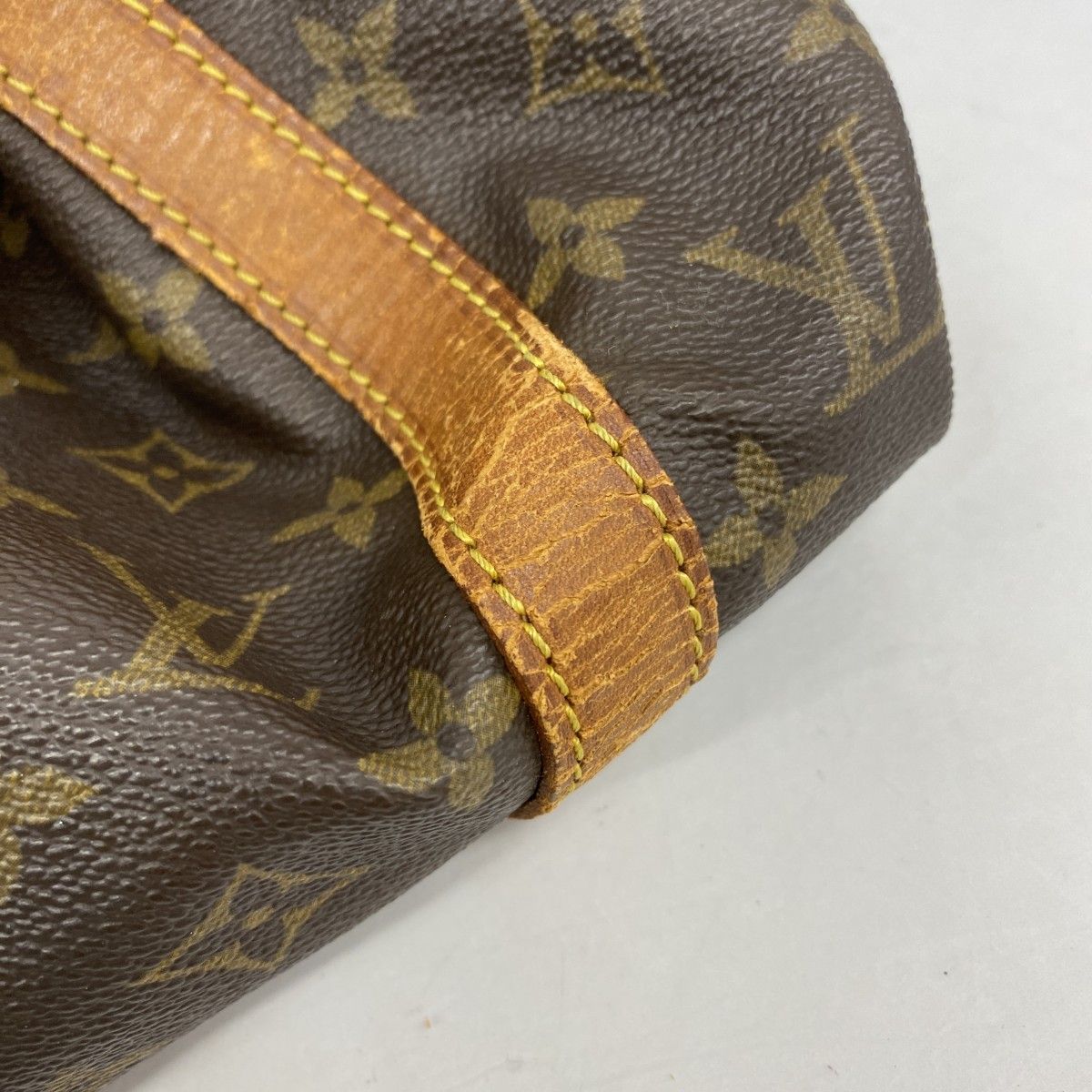Louis Vuitton Shoulder Bag Monogram Petit Noe Brown — view 8