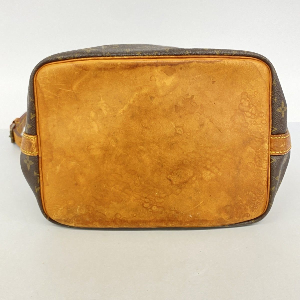 Louis Vuitton Shoulder Bag Monogram Petit Noe Brown — view 3