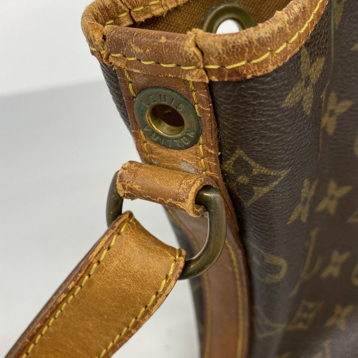 Louis Vuitton Shoulder Bag Monogram Petit Noe Brown — view 9