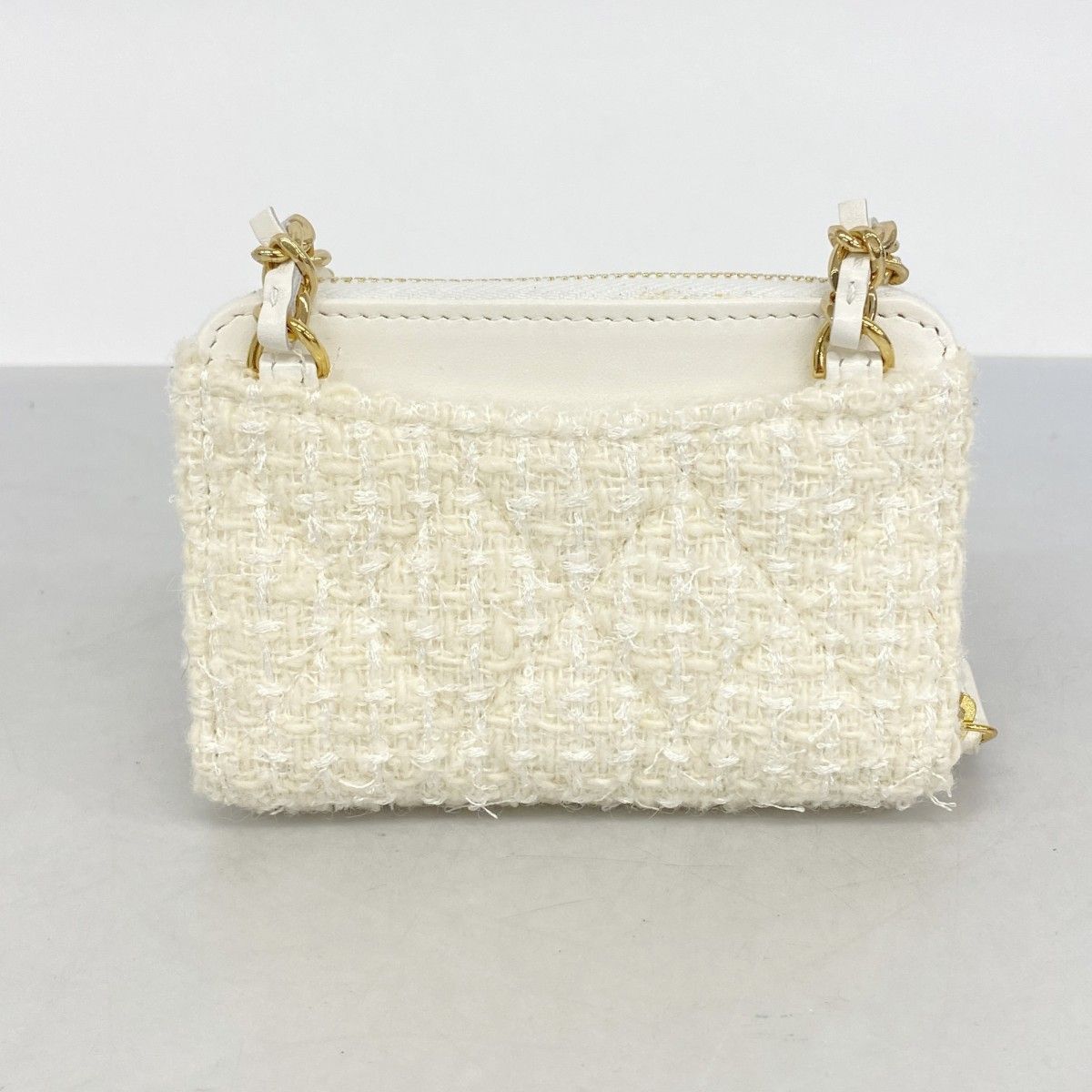 Chanel Shoulder Wallet Tweed Ivory Gold — view 9