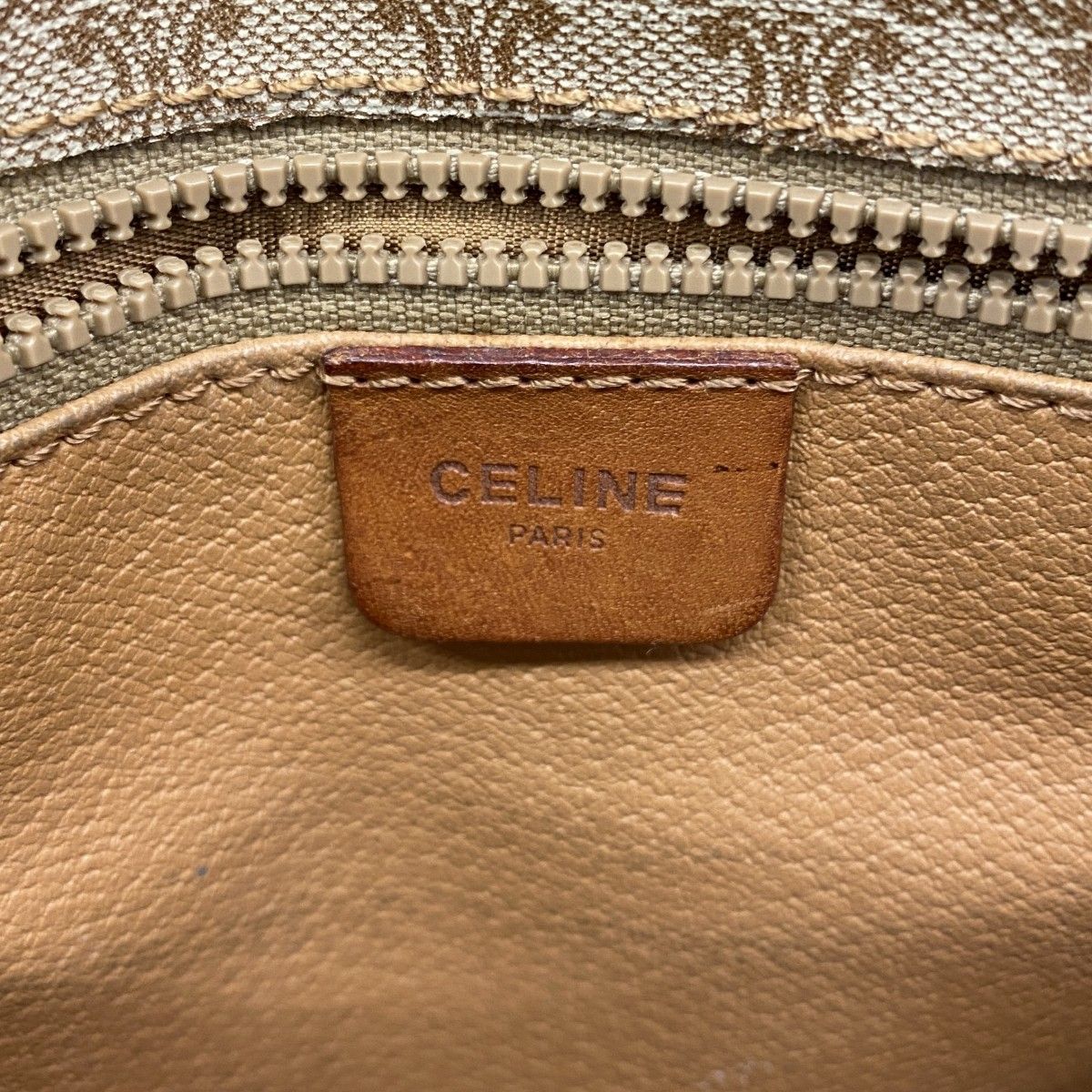 Celine Shoulder Bag Macadam Beige Gold — view 5