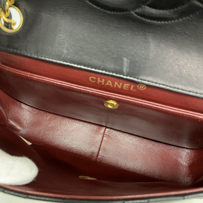 Chanel Shoulder Bag Quilted Lambskin Black Gold — view 4